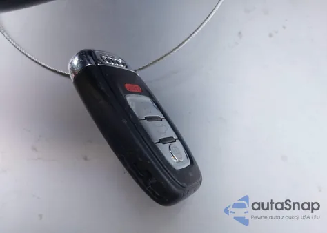 2010 Audi A4 2.0T Premium z USA, uszkodzony, nr VIN WAUWFAFLXAA062885